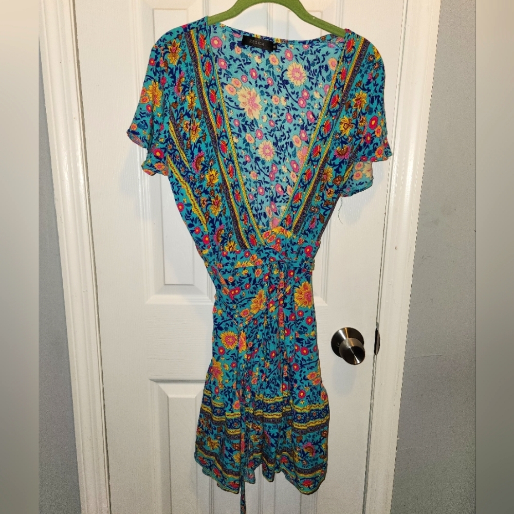 Zesica short sleeve floral wrap dress